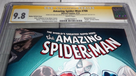 Amazing Spider-Man #700 Ramos Variant CGC SS 9.8 STAN LEE Signature Autograph - Image 2