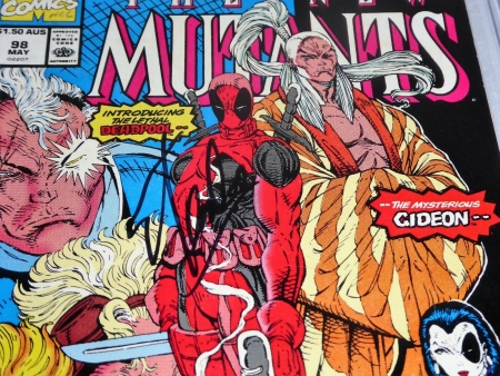 New Mutants #98 CGC SS 9.4 1st DEADPOOL Signed STAN LEE Australian Edition Var - Image 5