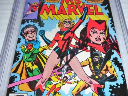 Ms. Marvel #18 CGC SS 9.2 Signature Autograph STAN LEE 1st Mystique Avengers POW - Image 4